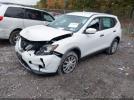 Nissan Rogue S Image 2