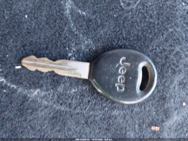 Jeep Wrangler Sport Image 10