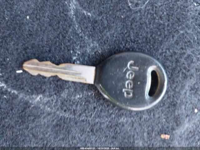 Jeep Wrangler Sport Image 10