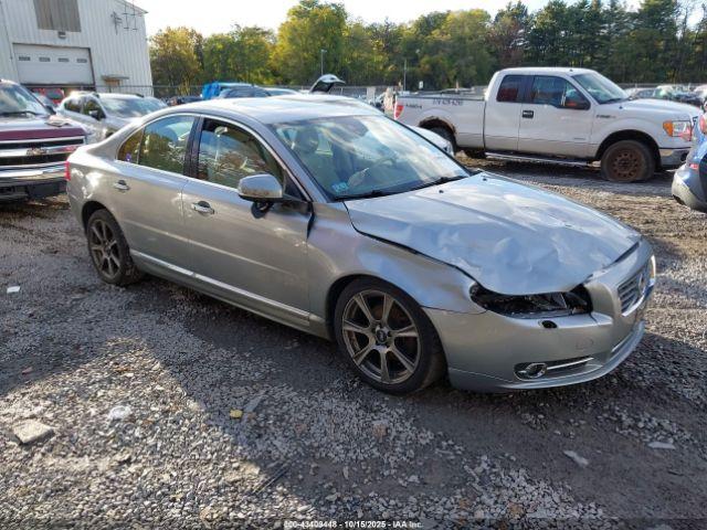  Salvage Volvo S80
