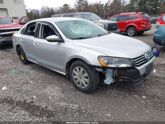  Salvage Volkswagen Passat