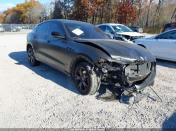  Salvage Maserati Levante