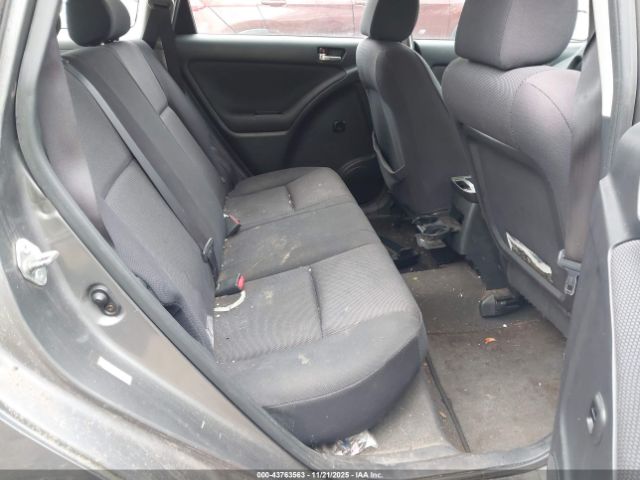 Toyota Matrix Xr Image 8