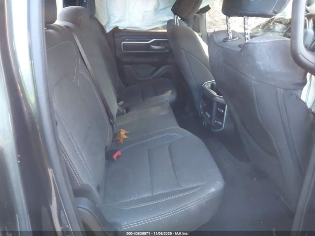 Ram 1500 Big Horn  4x4 6'4 Box Image 10