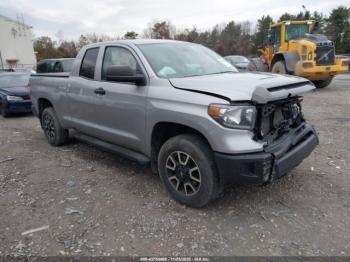  Salvage Toyota Tundra