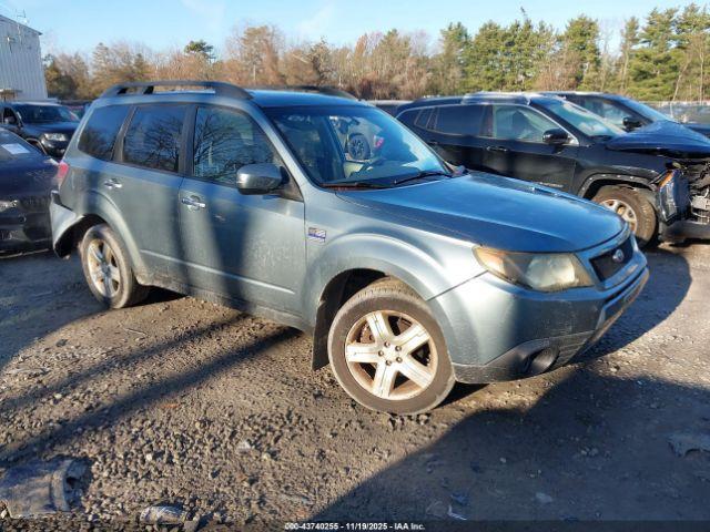  Salvage Subaru Forester
