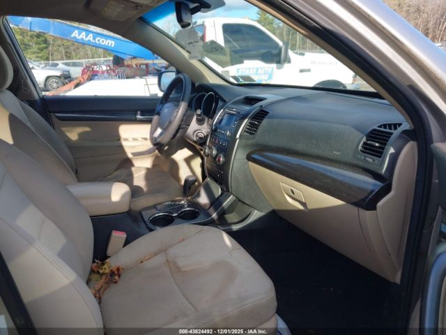 Kia Sorento Lx Image 6