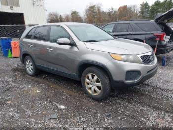  Salvage Kia Sorento