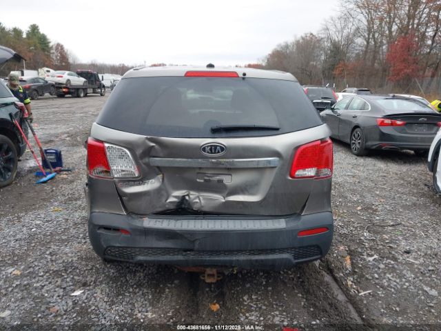 Kia Sorento Lx Image 6