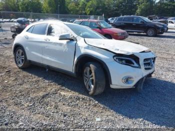  Salvage Mercedes-Benz GLA
