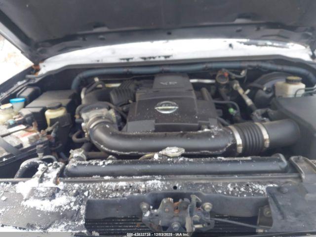 Nissan Pathfinder Le Image 5