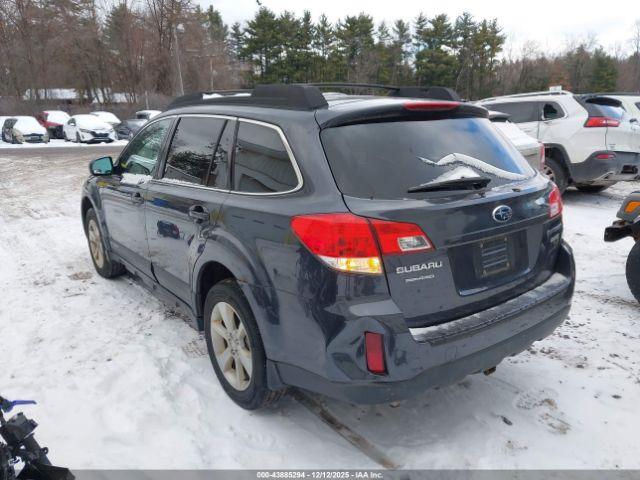 Subaru Outback 2.5i Premium Image 10