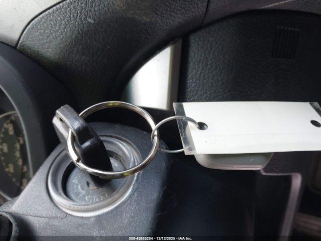 Subaru Outback 2.5i Premium Image 11