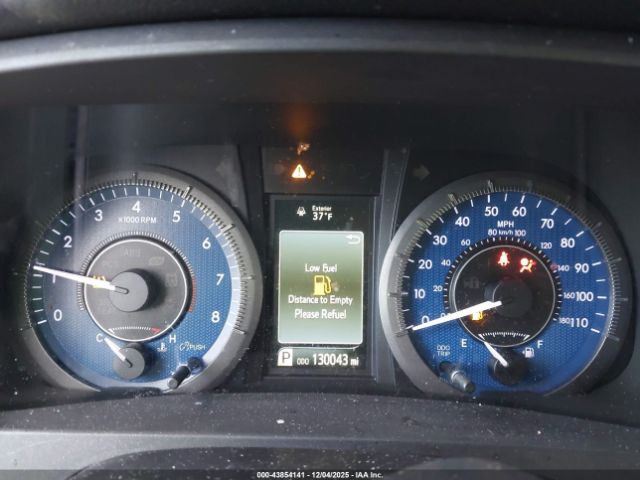 Toyota Sienna Le 7 Passenger Image 13