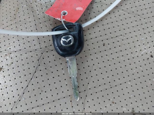 Mazda MX-5 Miata Ls Image 10