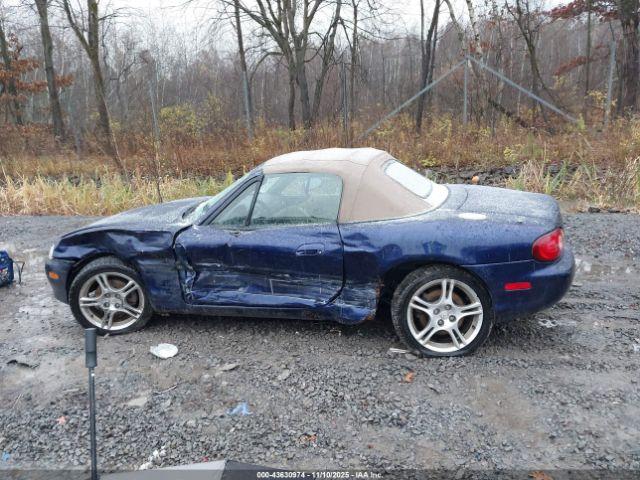 Mazda MX-5 Miata Ls Image 11