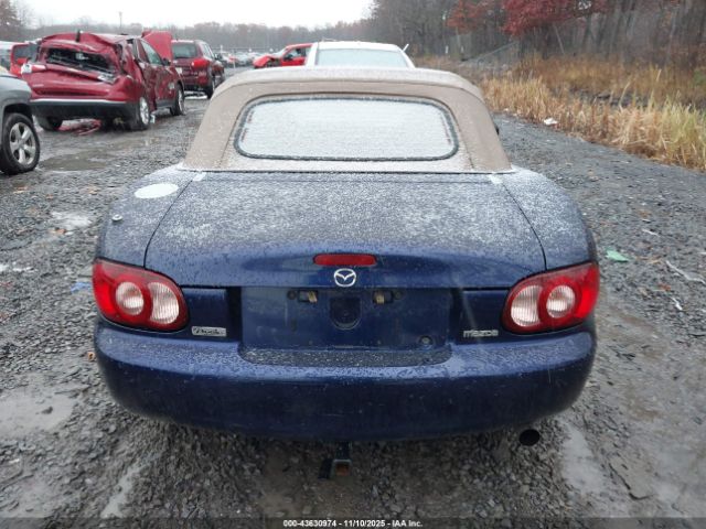 Mazda MX-5 Miata Ls Image 14