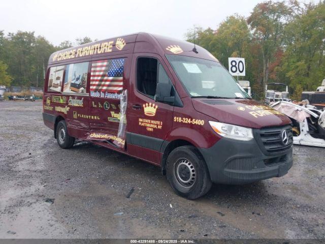  Salvage Mercedes-Benz Sprinter 2500
