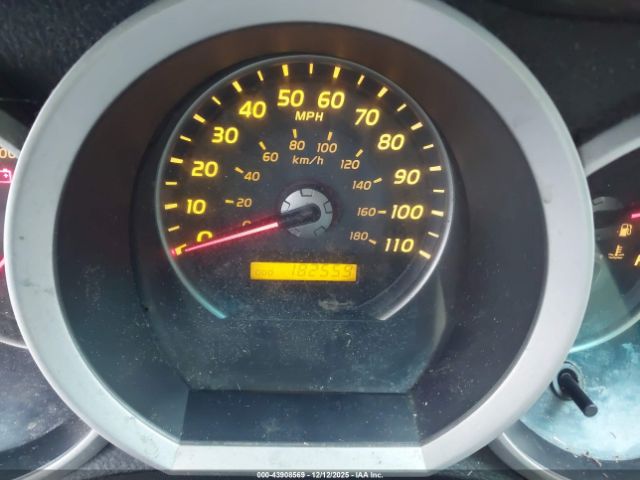 Toyota 4Runner Limited V6 Image 7