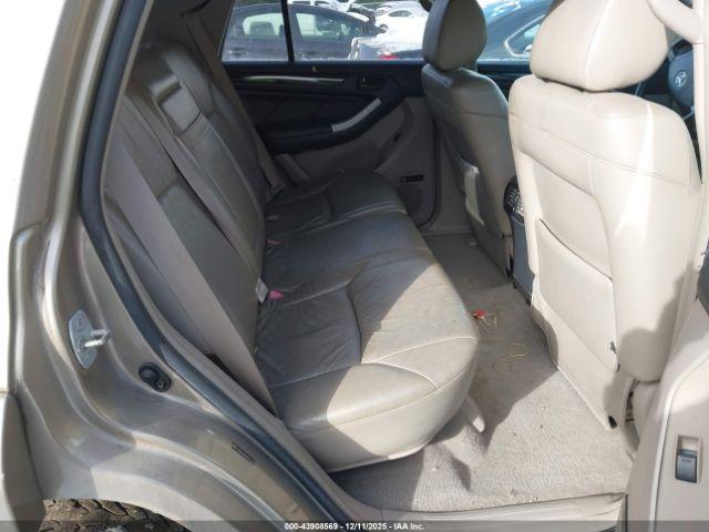 Toyota 4Runner Limited V6 Image 13