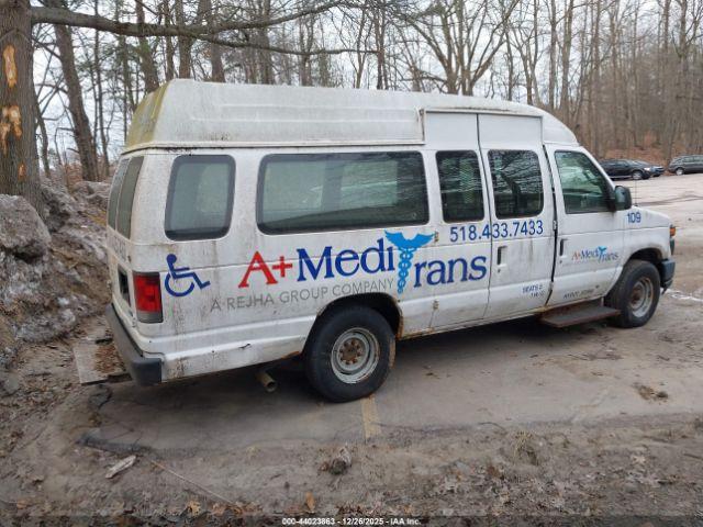 Ford E-350 Commercial Image 3