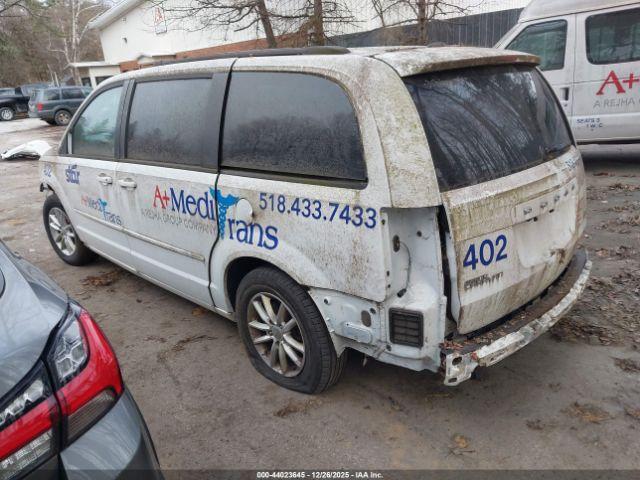 Dodge Grand Caravan Sxt Image 3