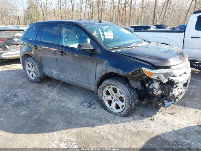  Salvage Ford Edge
