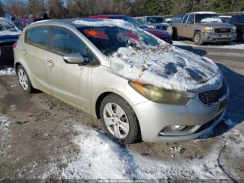  Salvage Kia Forte