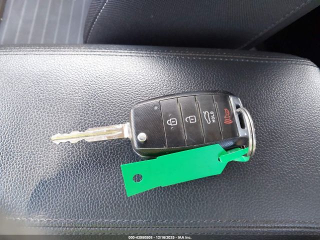 Kia Forte Lx Image 9