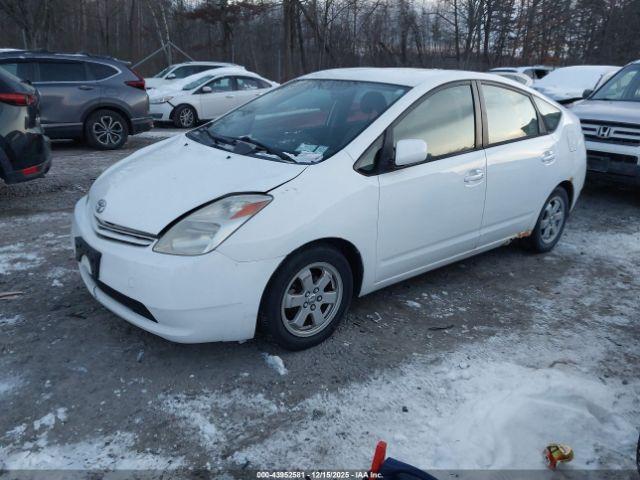 Toyota Prius Image 2