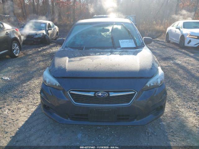 Subaru Impreza 2.0i Image 16