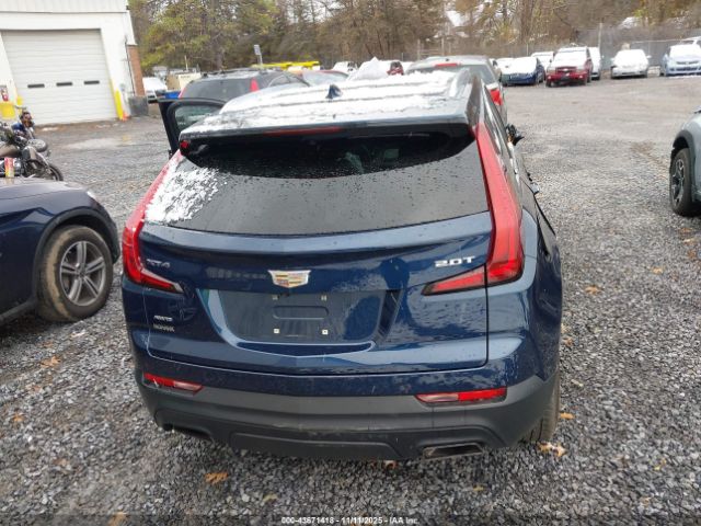 Cadillac XT4 Luxury Image 3