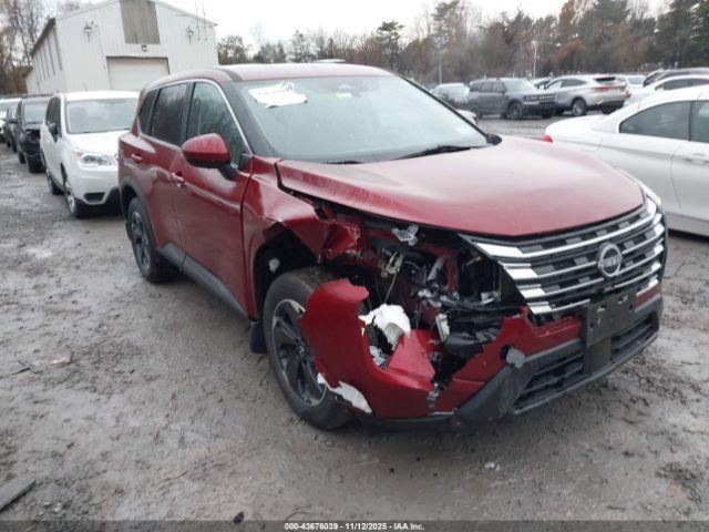  Salvage Nissan Rogue