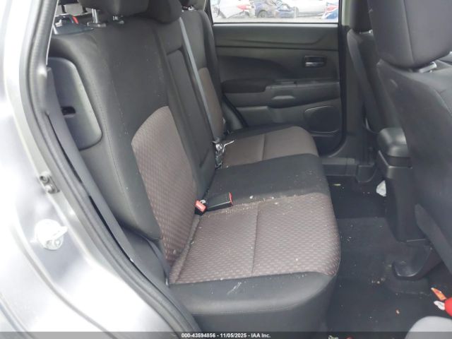 Mitsubishi Outlander 2.0 Sp Image 6