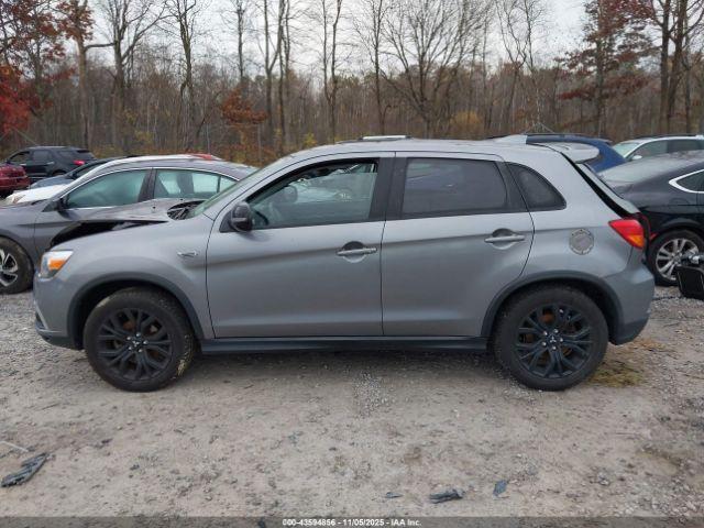 Mitsubishi Outlander 2.0 Sp Image 2