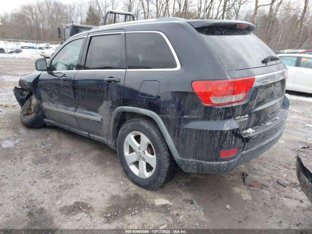 Jeep Grand Cherokee Laredo Image 11