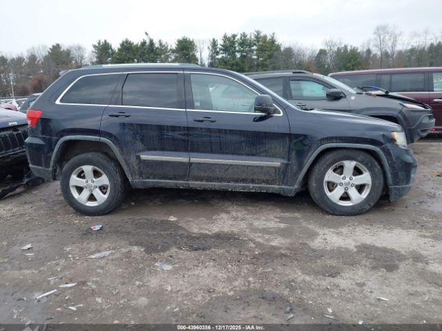 Jeep Grand Cherokee Laredo Image 10