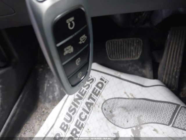 Hyundai SANTA CRUZ Sel Image 6