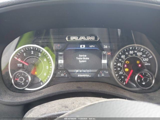 Ram 2500 Laramie  4x4 6'4 Box Image 7