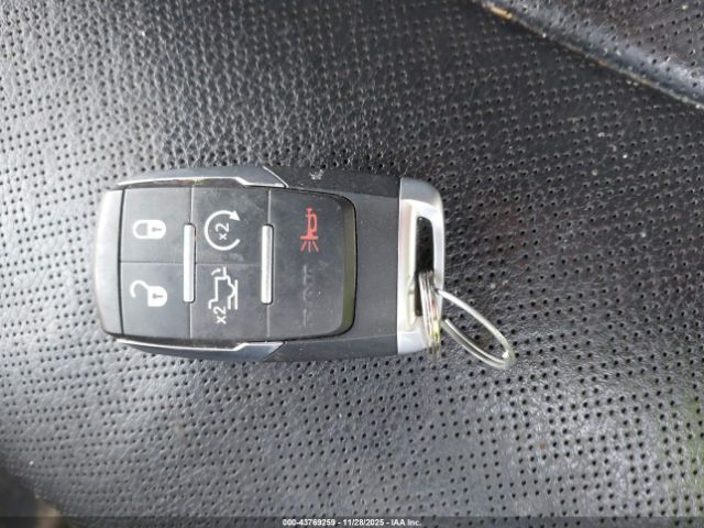 Ram 2500 Laramie  4x4 6'4 Box Image 2