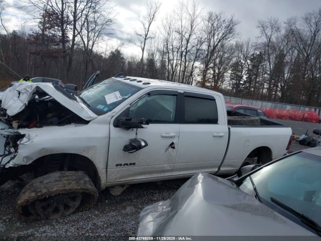 Ram 2500 Laramie  4x4 6'4 Box Image 11