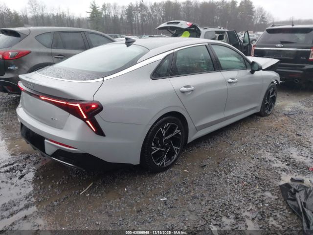 Kia K5 Gt-line Image 2