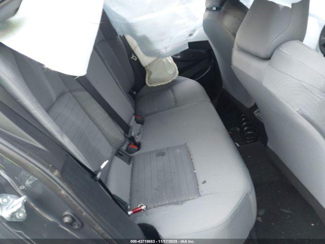 Toyota Corolla Se Image 14