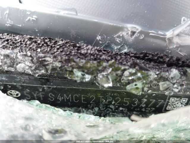 Toyota Corolla Se Image 9