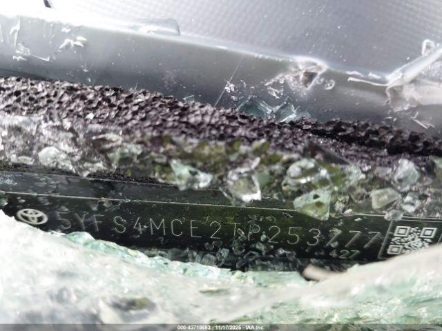 Toyota Corolla Se Image 9