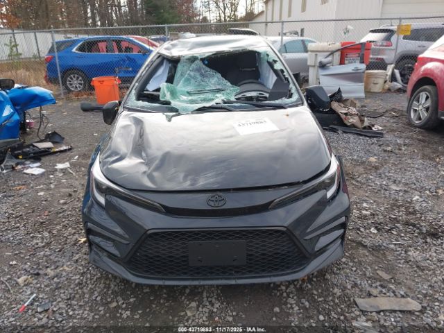 Toyota Corolla Se Image 11