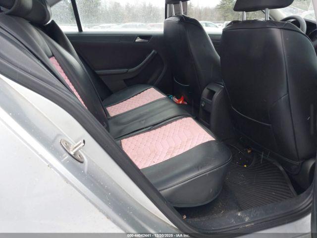 Volkswagen Jetta 1.4t S Image 5