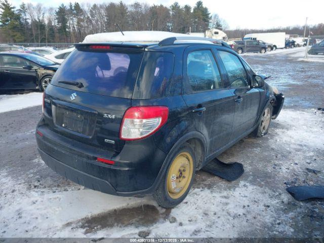 Suzuki SX4 Touring Image 11