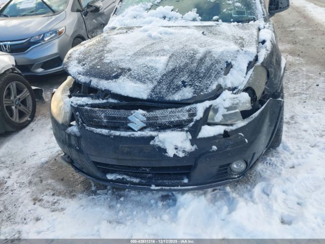 Suzuki SX4 Touring Image 7