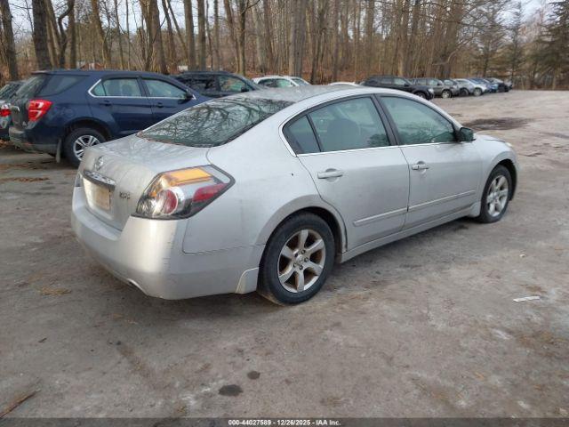 Nissan Altima 2.5 S Image 8